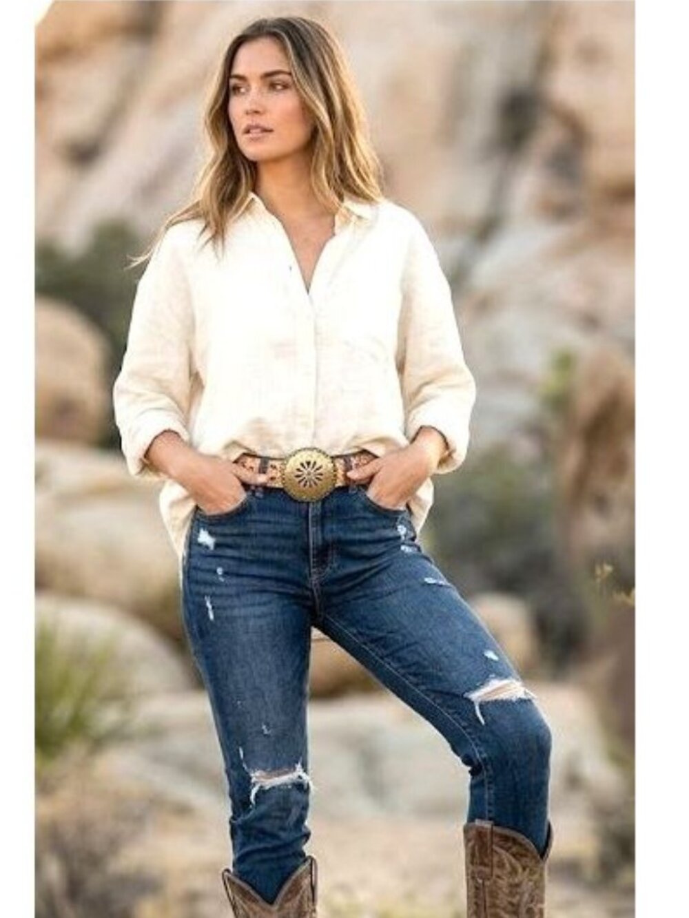 Buffalo, Retro Look Genuine Leather with Studs & Bling, Brass Buckle Women Belt